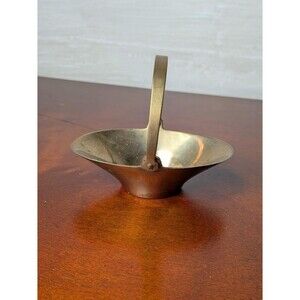 VINTAGE Solid Brass Miniature BASKET Decorative Trinket Bowl Movable Handle 4"